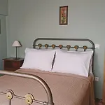 το αρχοντικό του κάστρου